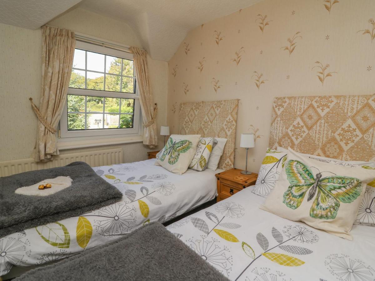Park House Villa Llandrindod Wells Exteriör bild